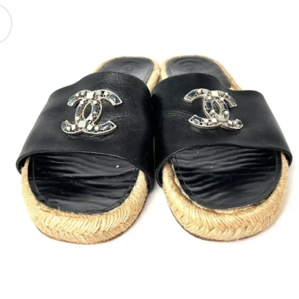 CHANEL 2017 Espadrille Black CC Logo Leather Slip on Slides Sandals 41 11 10.5 - Picture 4 of 9